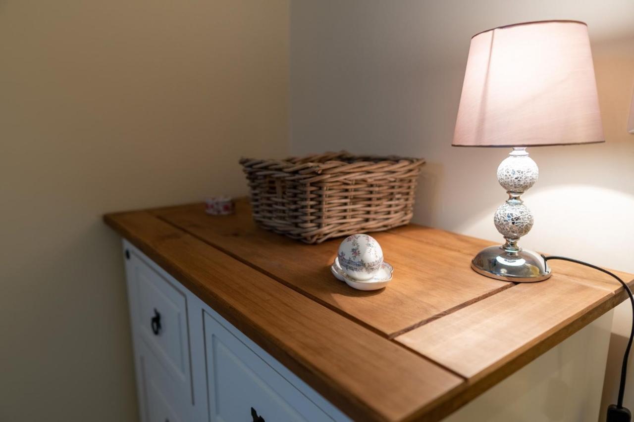 High Gregg Hall Farm Cottage Underbarrow エクステリア 写真